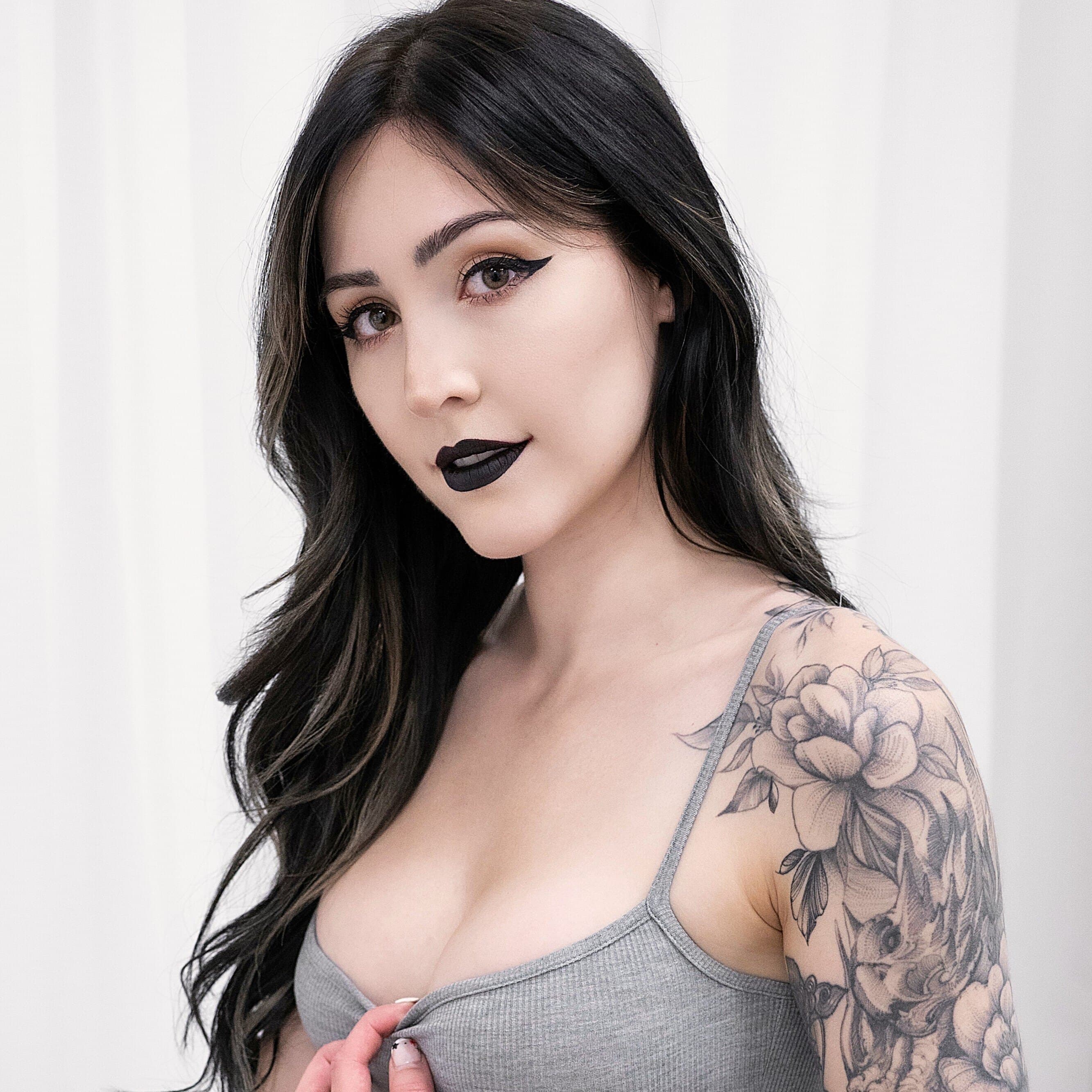 Luxlo profile avatar