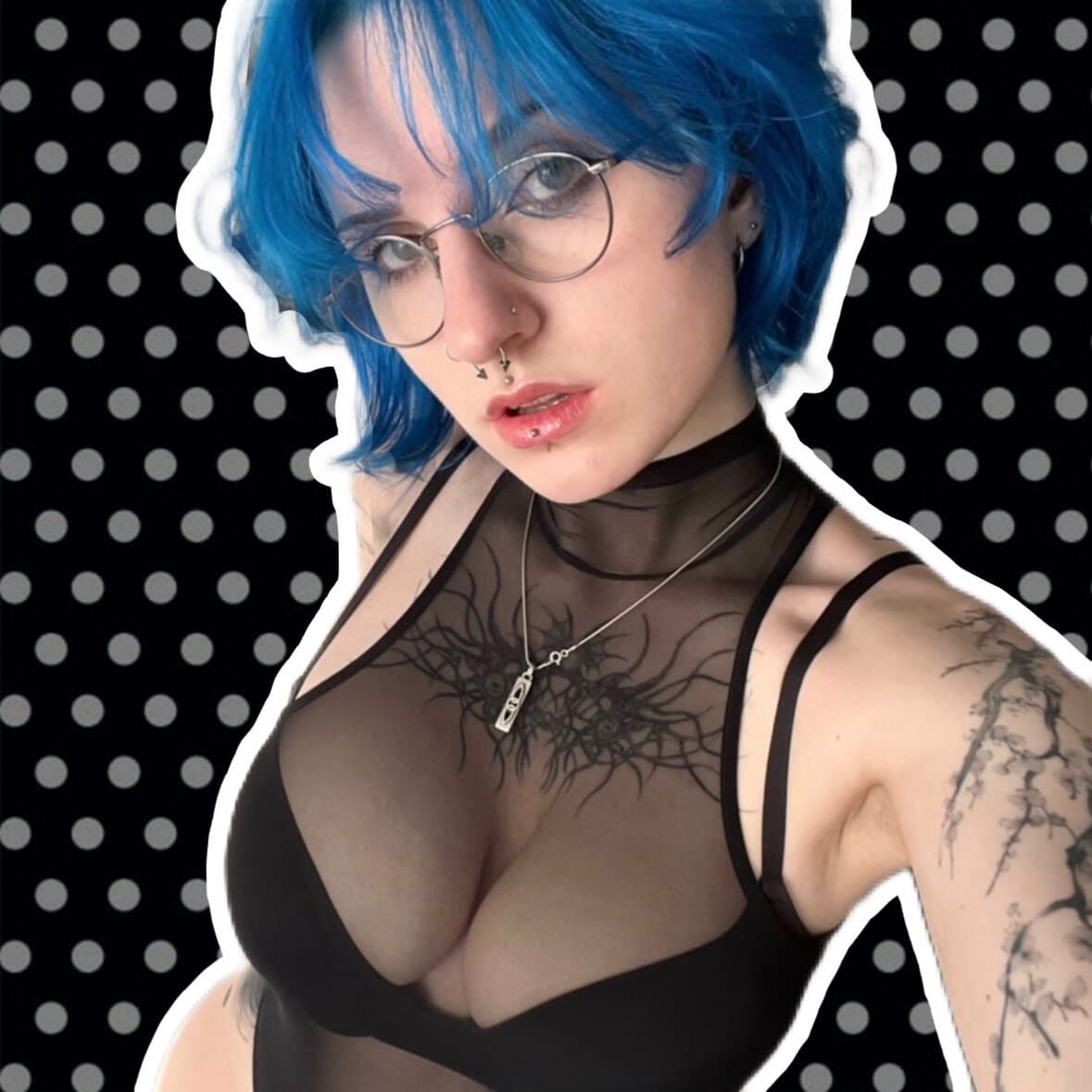lyra crow profile avatar